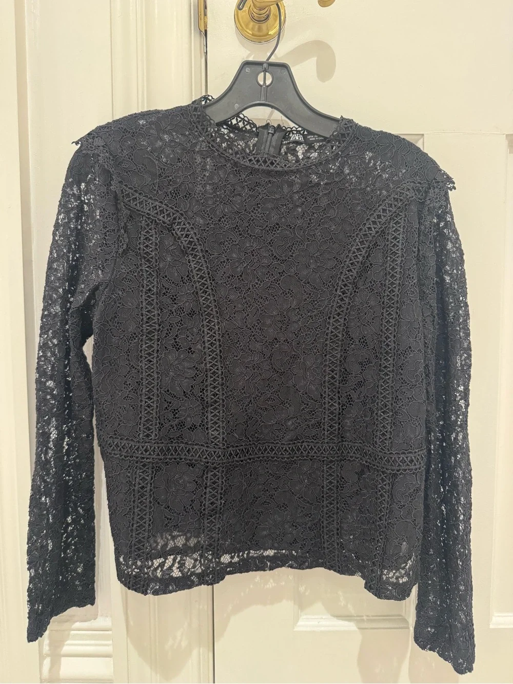 Zara Black Lace Long-Sleeve Women's Top size medium